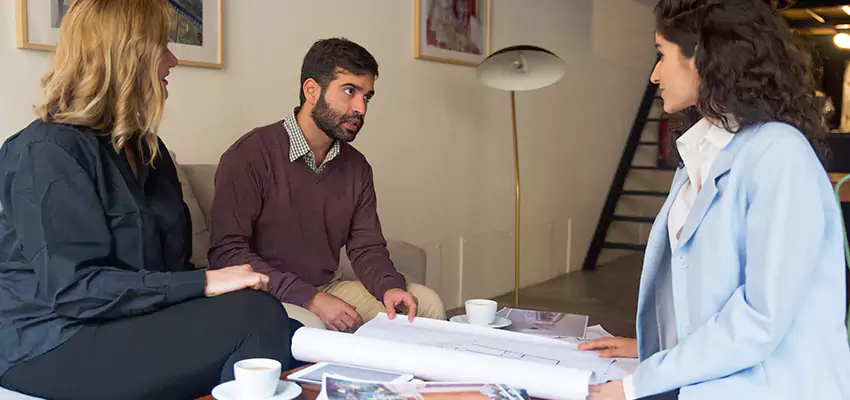 How We Determine Your Selling a House in Disrepair Offer in Shirley, NY?